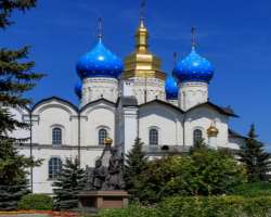 The city follows secular rules which are proved by the fact that the Annunciation Cathedral was also restored after the opening of the great mosque. I